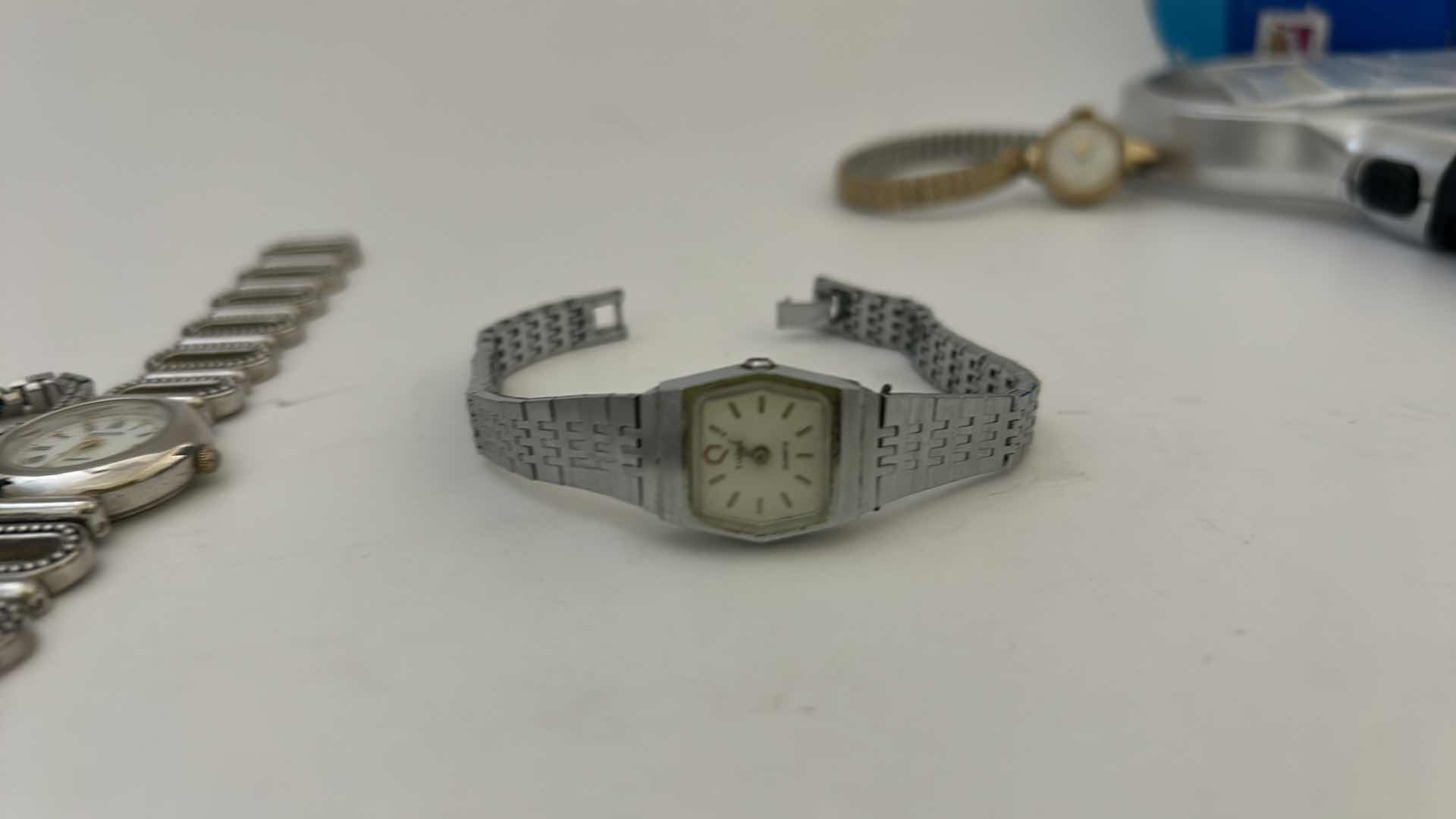 Photo 3 of 4 WOMEN’S WATCHES