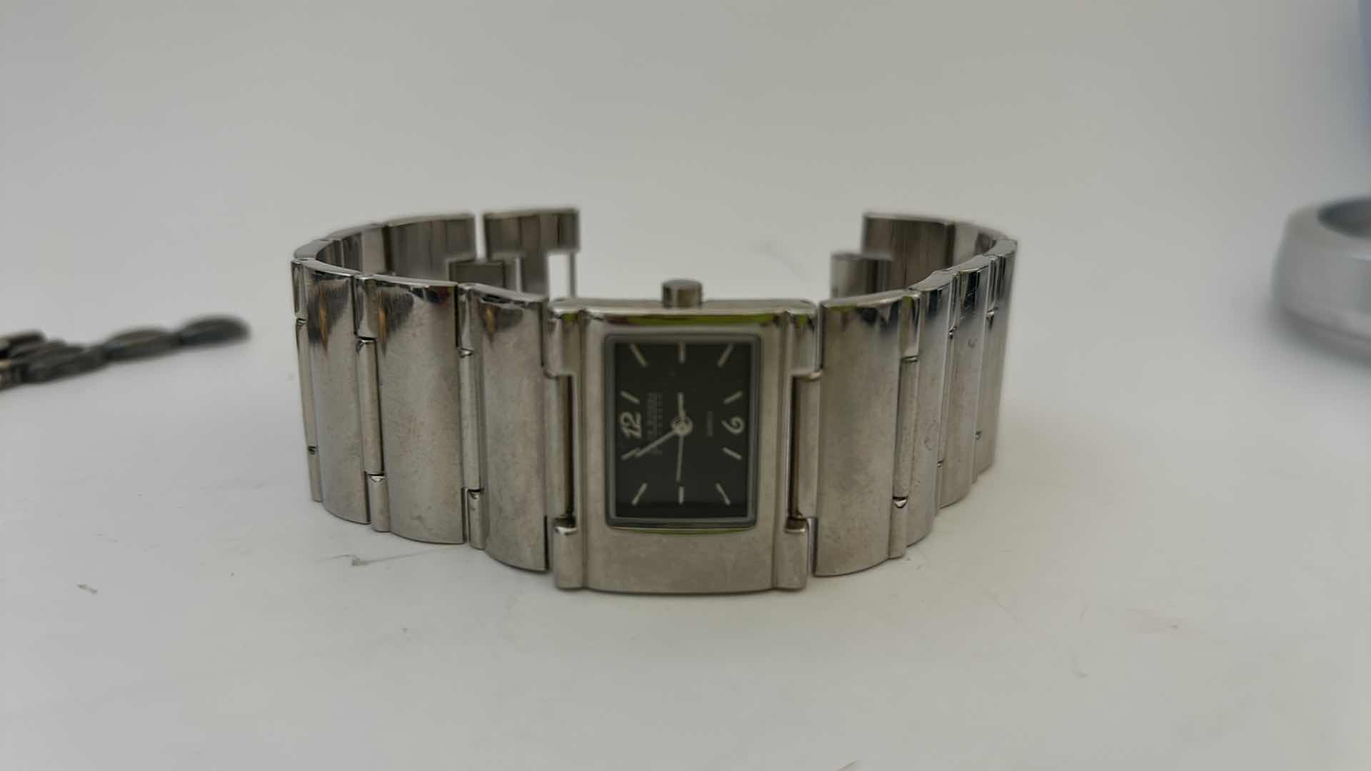 Photo 2 of 3 WOMEN’S WATCHES