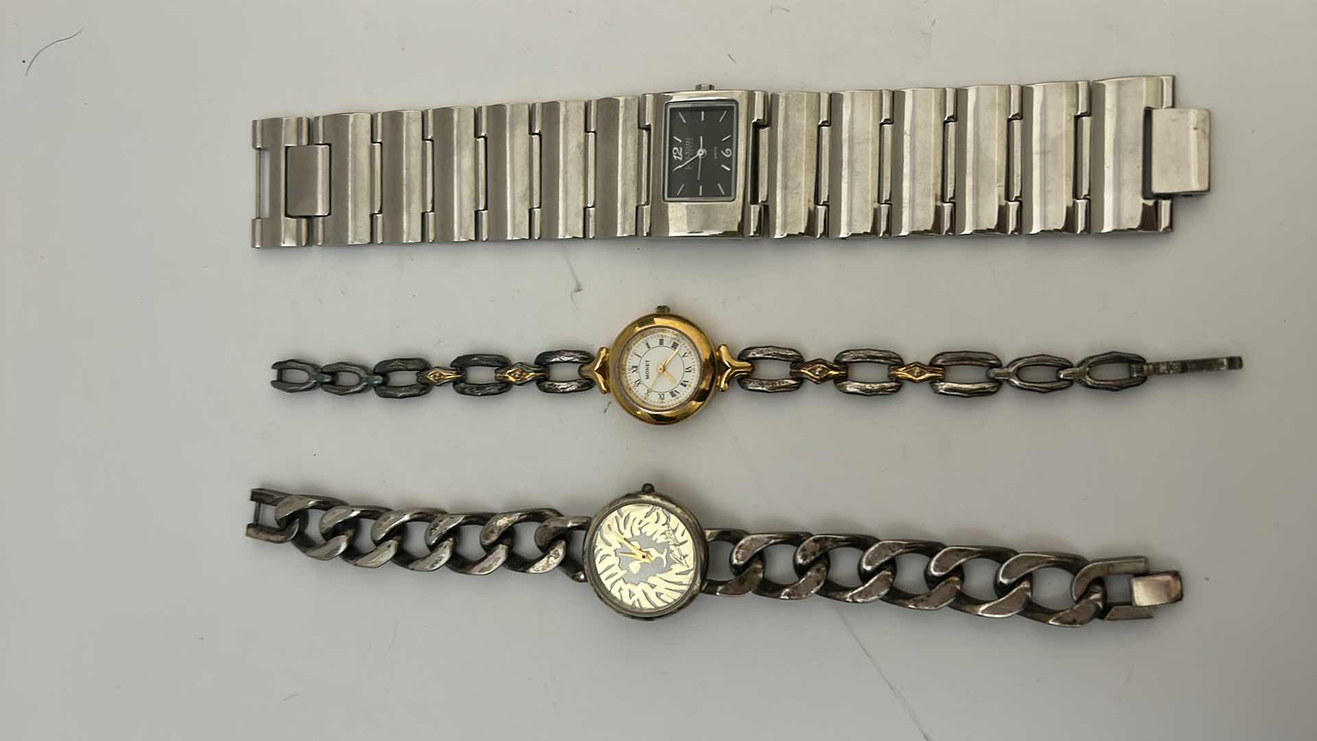Photo 1 of 3 WOMEN’S WATCHES