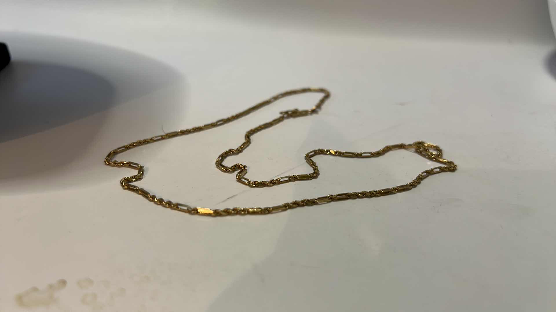 Photo 1 of FINE JEWELRY- 14K GOLD NECKLACE