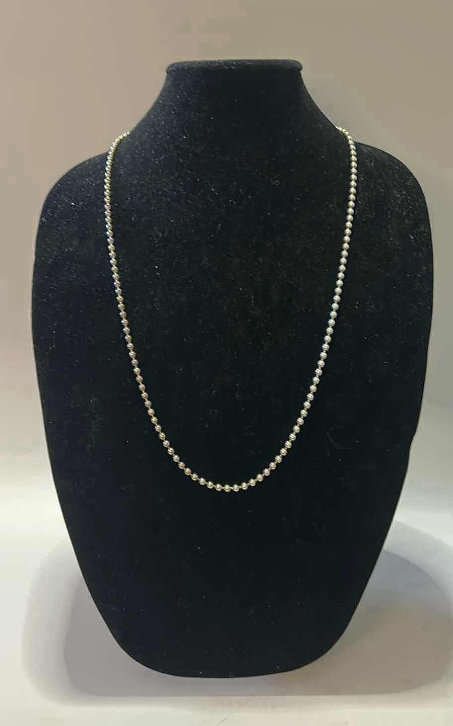 Photo 1 of FINE JEWELRY - .925 STERLING SILVER NECKLACE