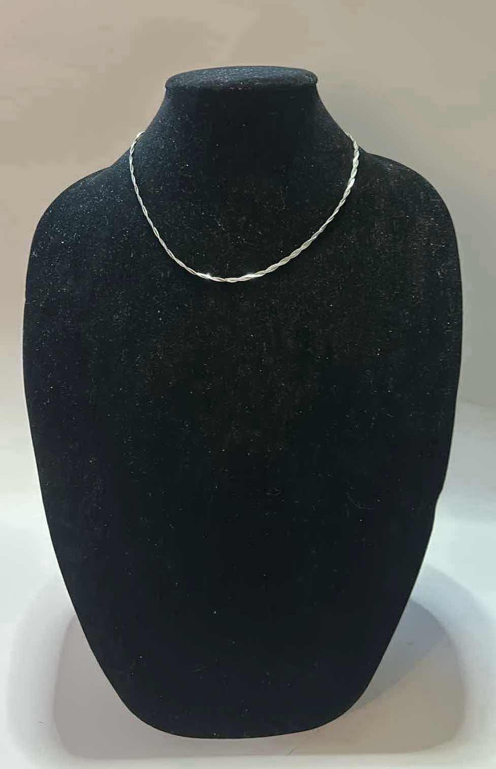 Photo 1 of FINE JEWELRY - .925 STERLING SILVER ITALY NECKLACE