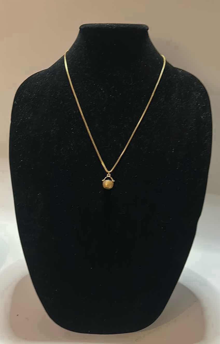Photo 1 of FINE JEWELRY - 14K GOLD NECKLACE AND BASKET PENDANT