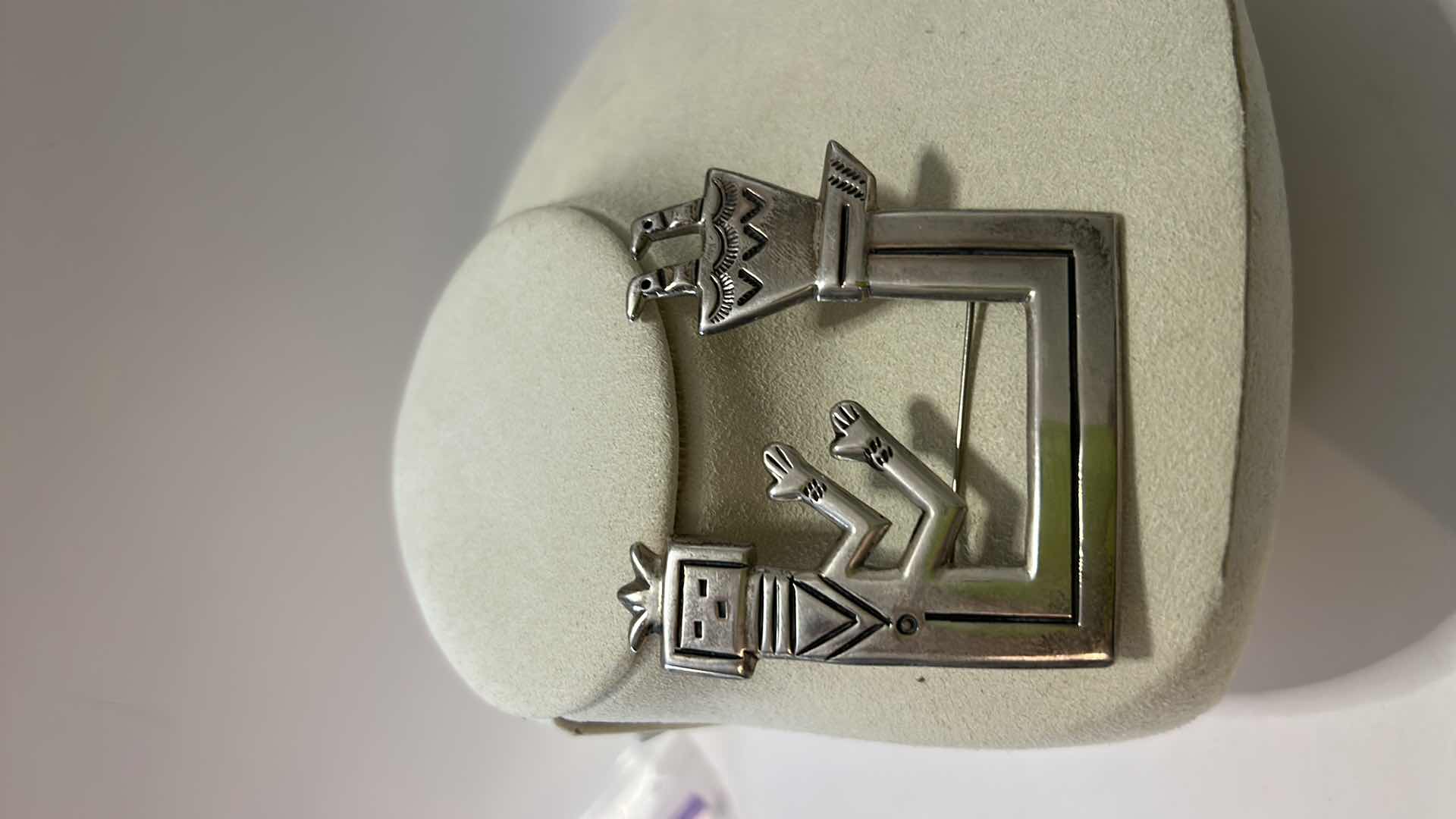 Photo 1 of FINE JEWELRY- .925 STERLING SILVER AMERICAN INDIAN PIN H2.25”