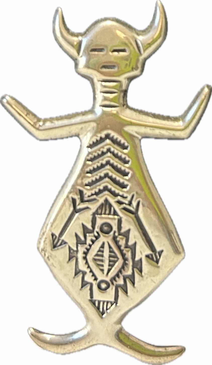 Photo 1 of FINE JEWELRY- .925 STERLING SILVER AMERICAN INDIAN PIN SIGNED H2”