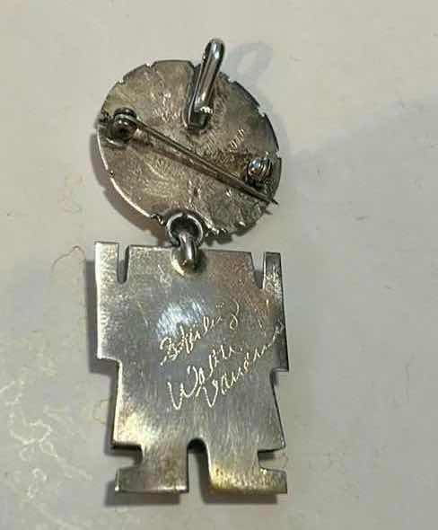 Photo 1 of FINE JEWELRY- .925 STERLING SILVER AMERICAN INDIAN PENDANT/PIN SIGNED H2.75”
