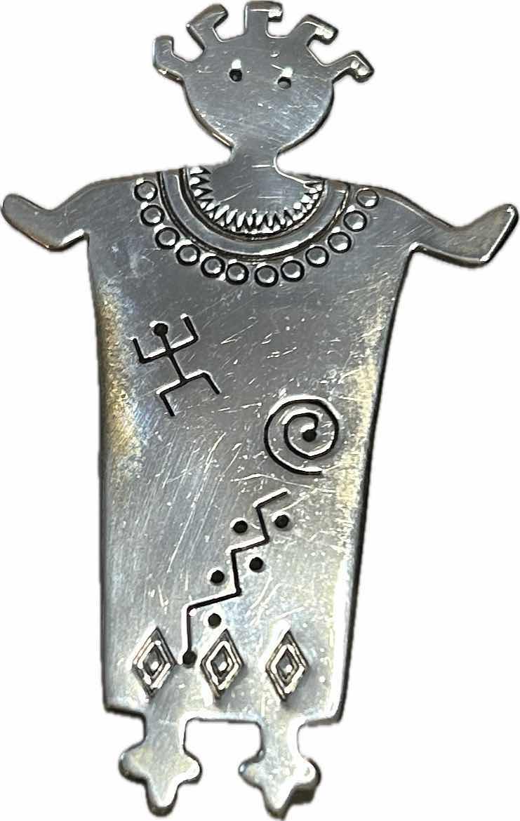 Photo 1 of FINE JEWELRY- .925 STERLING SILVER AMERICAN INDIAN PENDANT/PIN  H2.5”