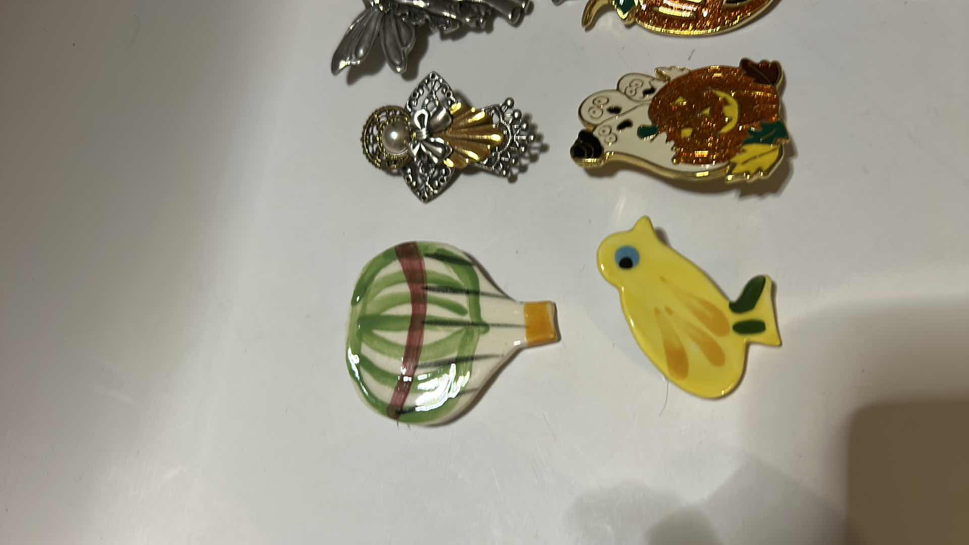 Photo 1 of COSTUME JEWELRY- 10 PINS