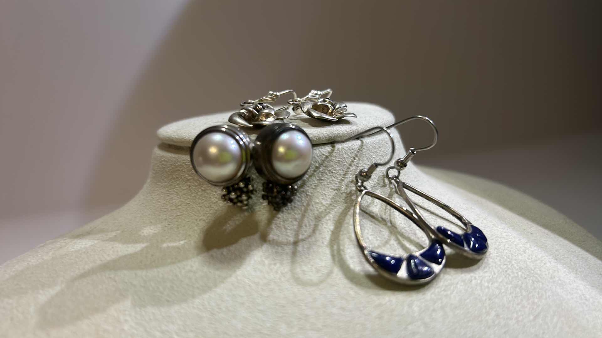 Photo 1 of FINE JEWELRY- 3 PAIRS .925 STERLING SILVER PIERCED EARRINGS