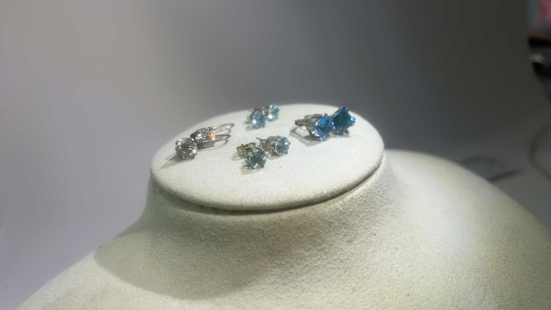 Photo 2 of 4 PAIRS SMALL PIERCED EARRINGS