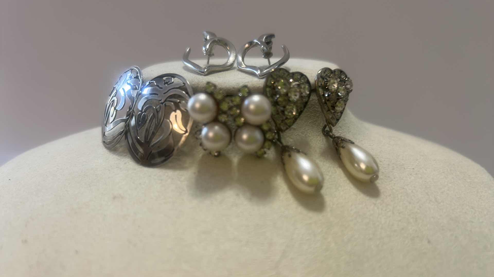 Photo 1 of 4 PAIRS SMALL PIERCED EARRINGS