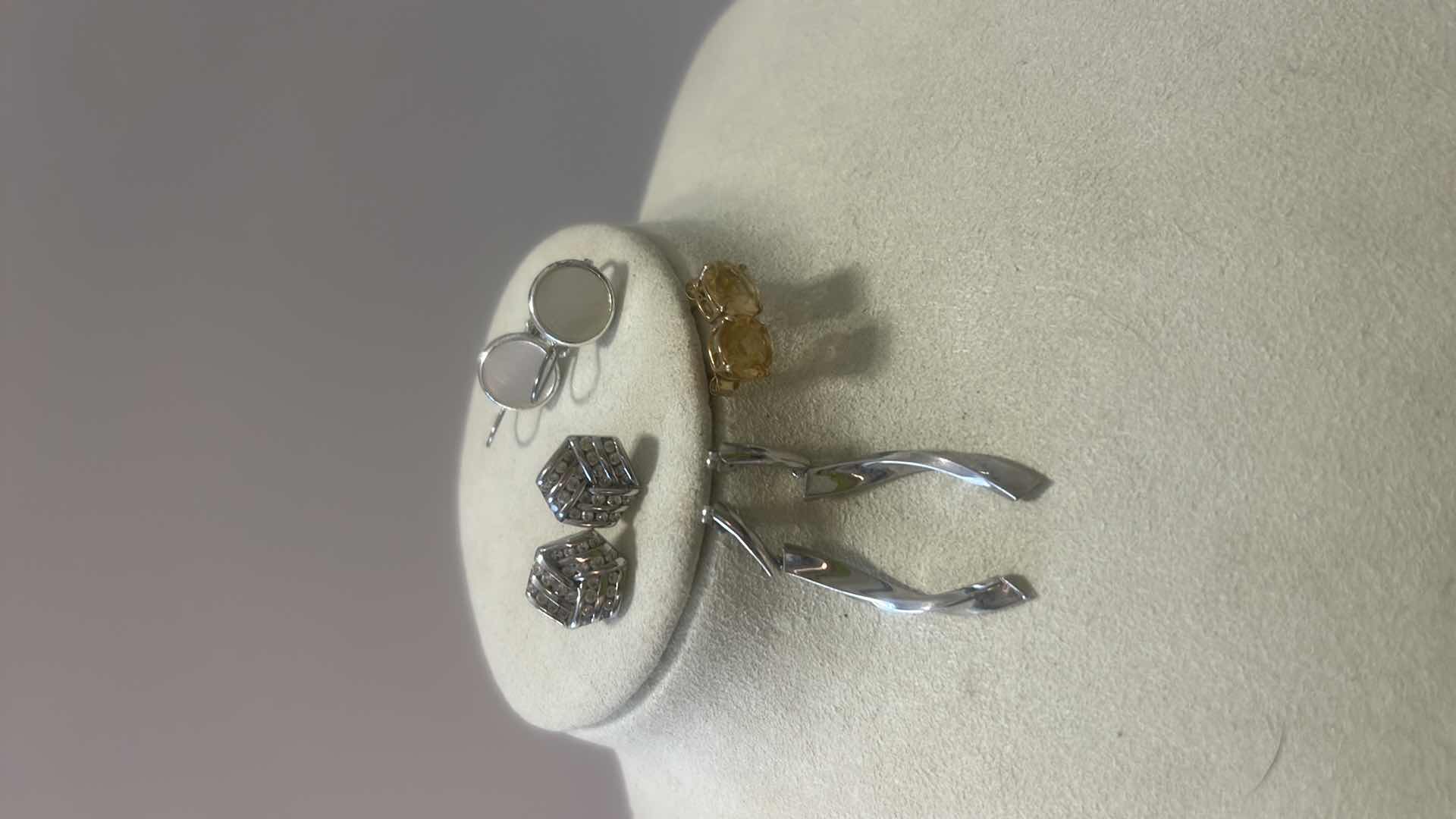 Photo 2 of 4 PAIRS SMALL PIERCED EARRINGS