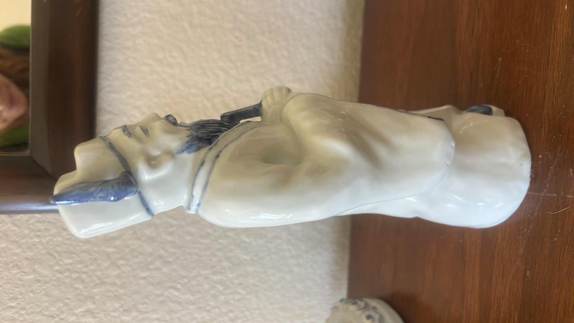 Photo 1 of VINTAGE CHINESE PORCELAIN BLUE AND WHITE FIGURINE H9”