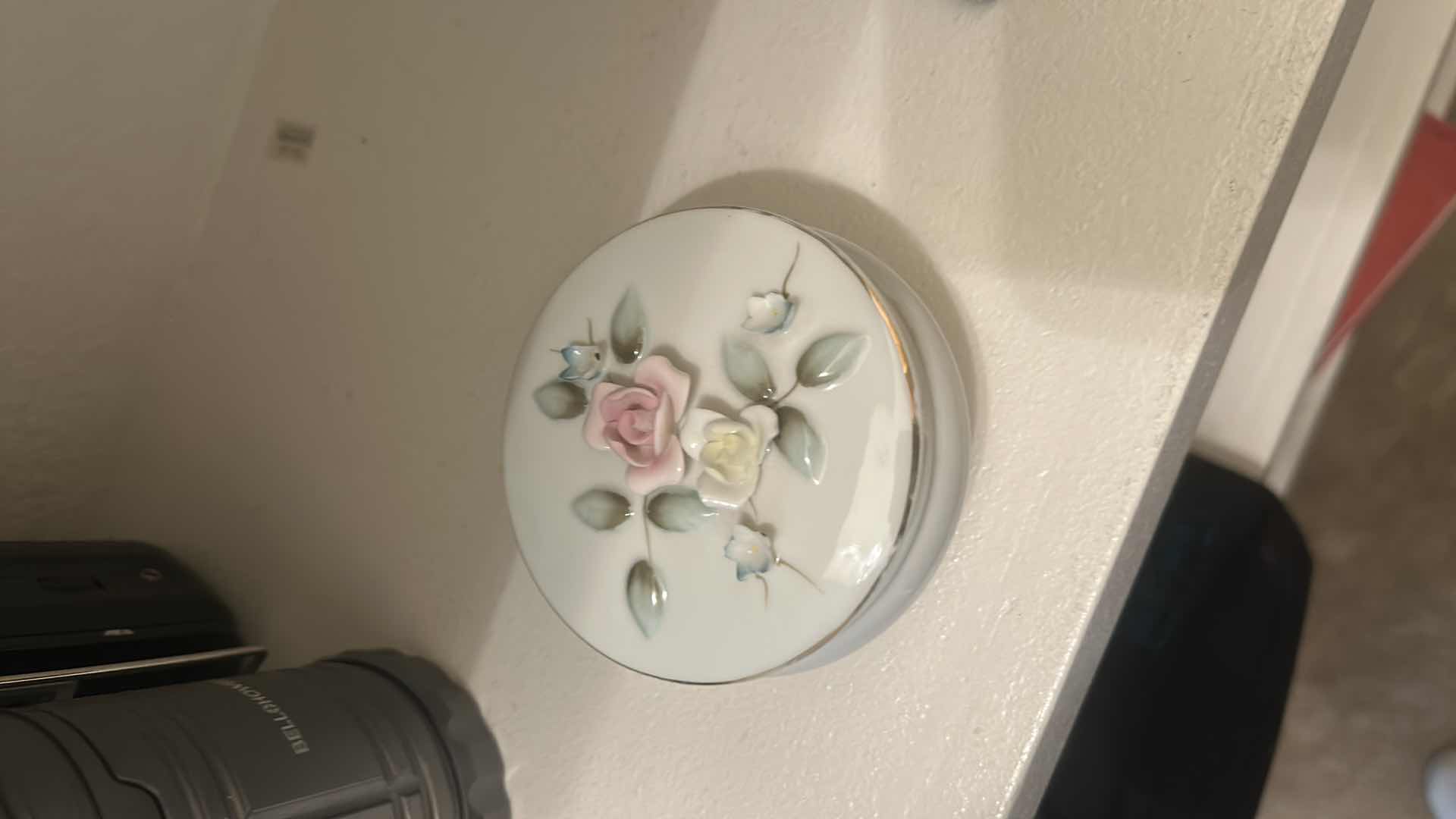 Photo 1 of 2 VINTAGE ITEMS- FRAMED HUMMELL PORCELAIN TRINKET BOX 4.75”