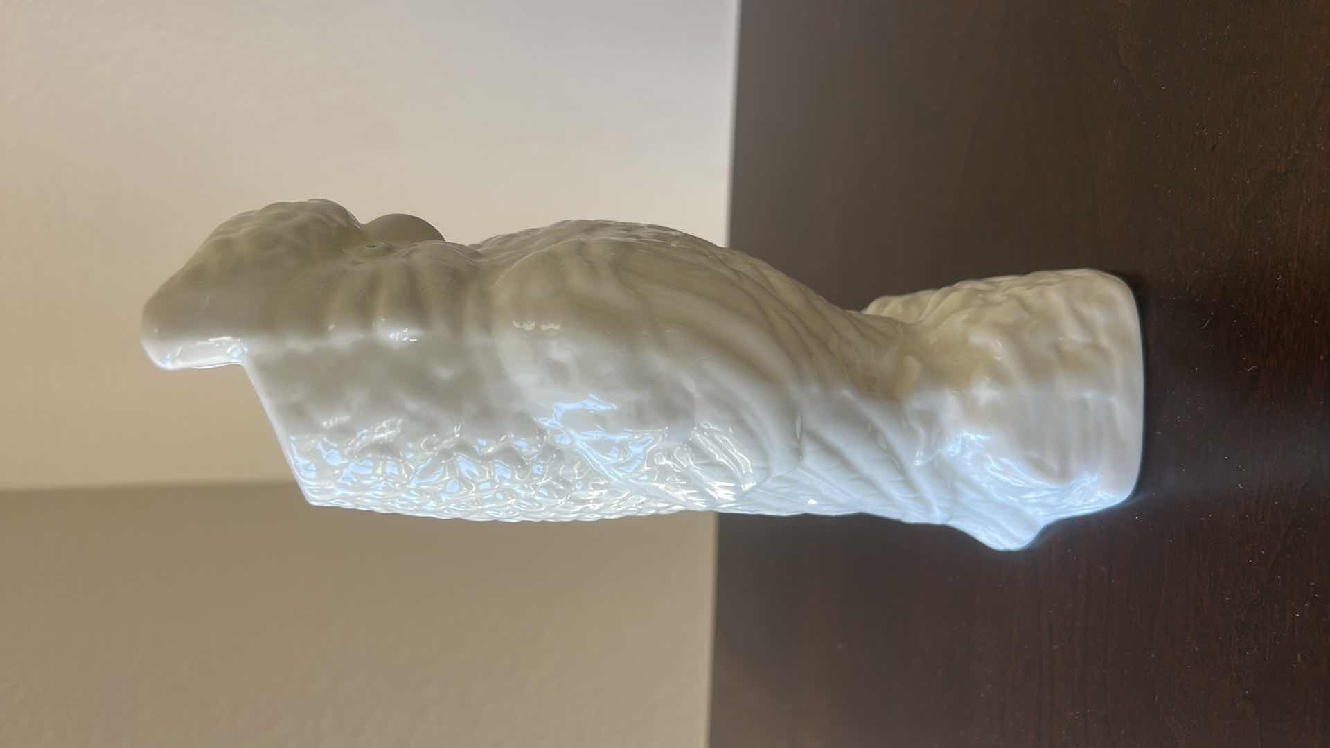 Photo 1 of BELEEK PORCELAIN OWL H8.25”