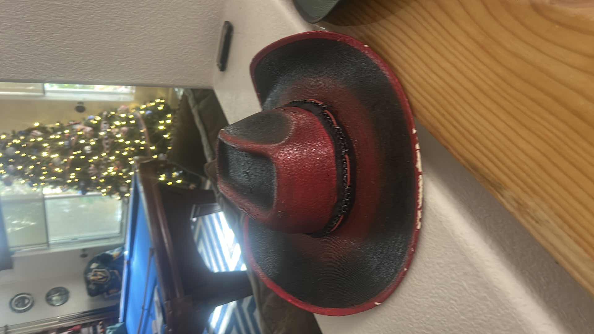 Photo 1 of CUSTOM HAND PAINTED STETSON 7 5/8”