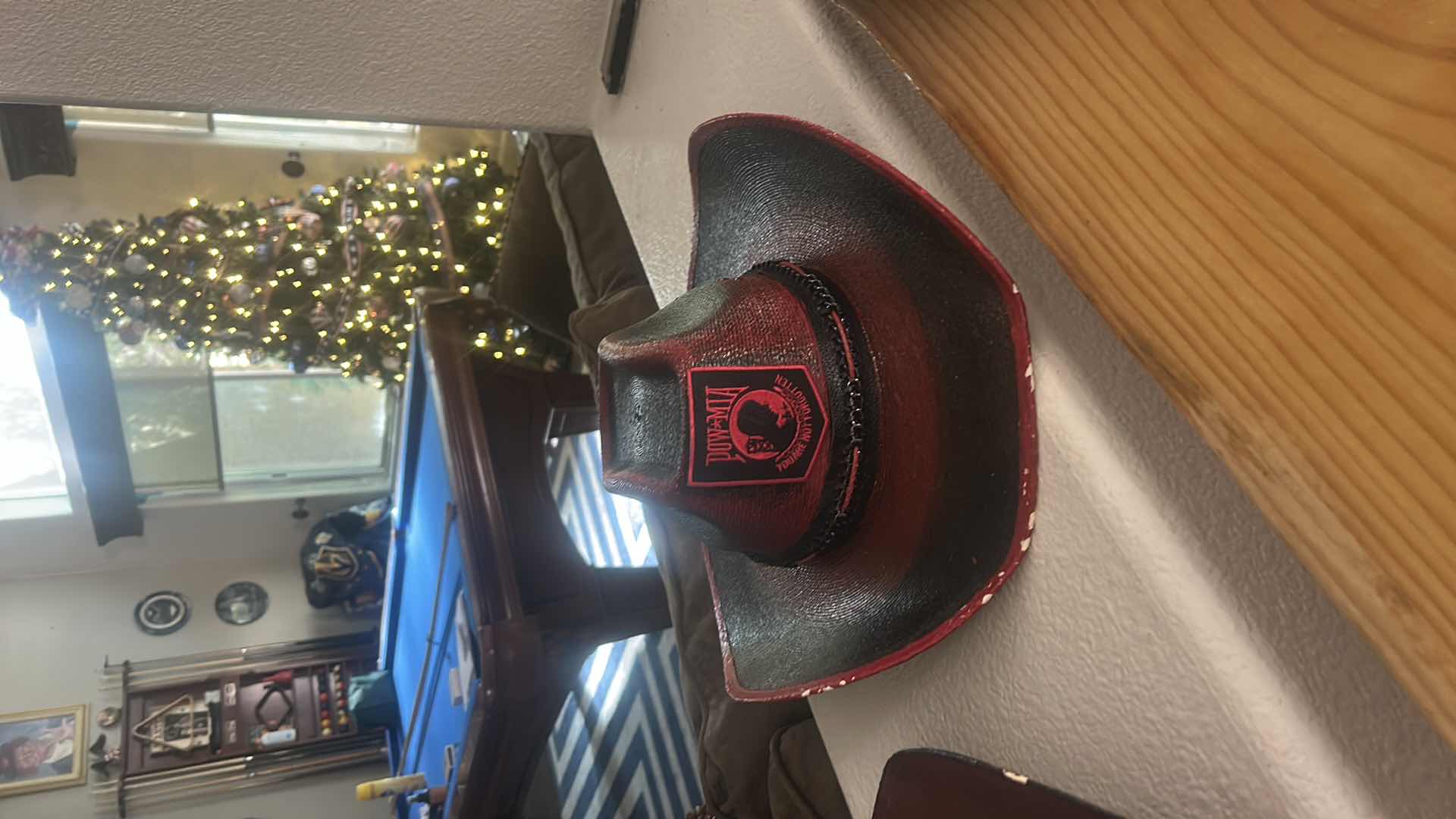 Photo 1 of CUSTOM HAND PAINTED STETSON 7 5/8”