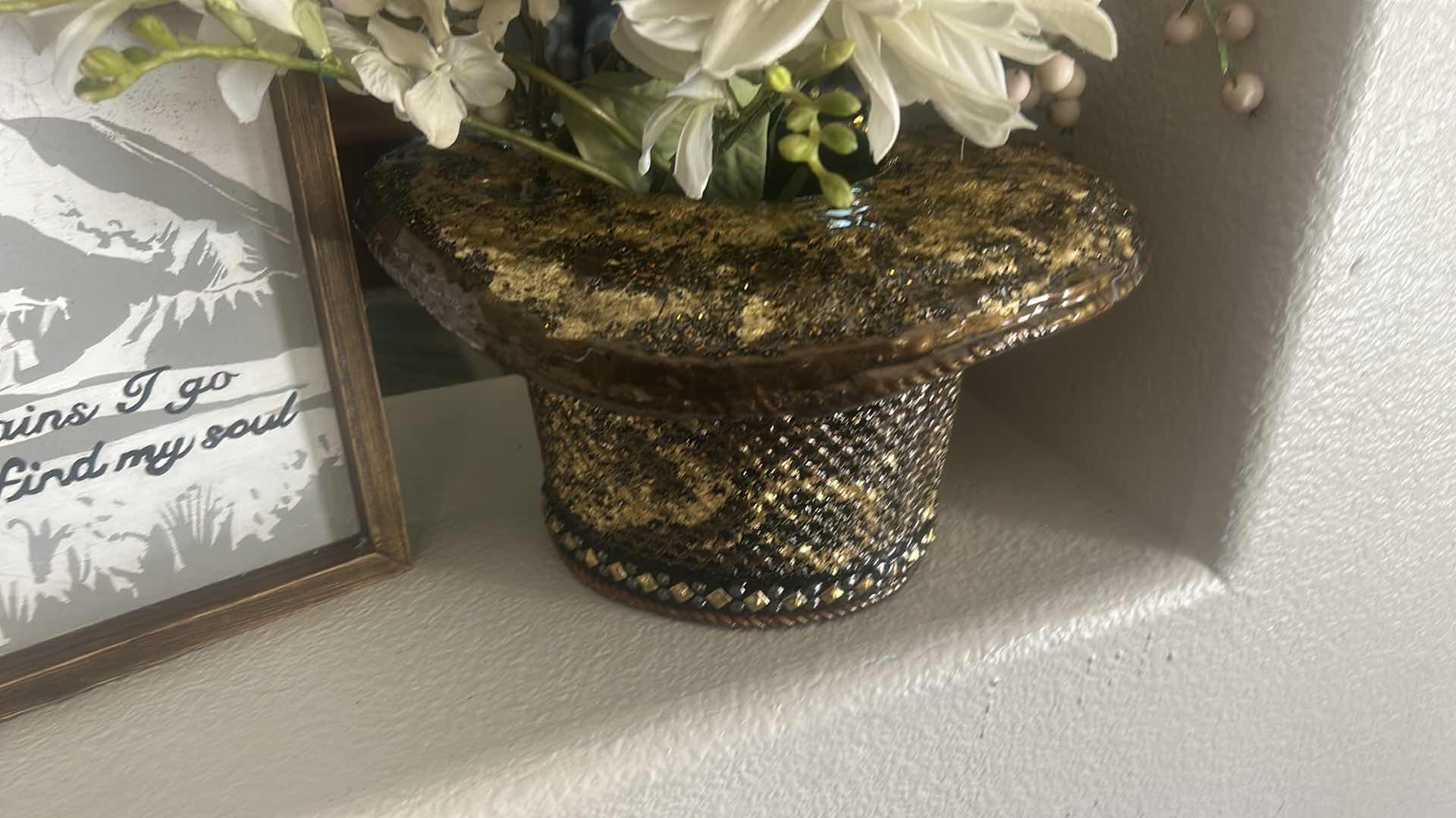 Photo 1 of CUSTOM DESIGNED HAT VASE AND PLAQUE 13.75” X H10 1/4”