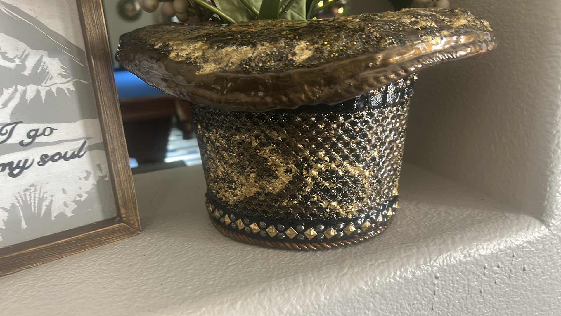 Photo 1 of CUSTOM DESIGNED HAT VASE AND PLAQUE 13.75” X H10 1/4”