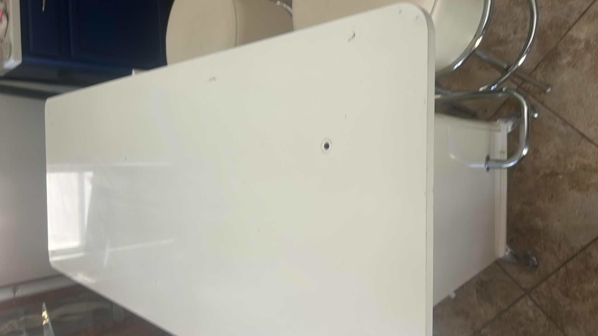 Photo 4 of FURNITURE OF AMERICA FUERO WHITE BAR TABLE WITH BUTTON TUFTING AND FAUX LEATHER UPHOLSTERY 47 1/4“ x 19 1/2“ x 42“ WITH 2 SWIVEL STOOLS. H29.25” $800