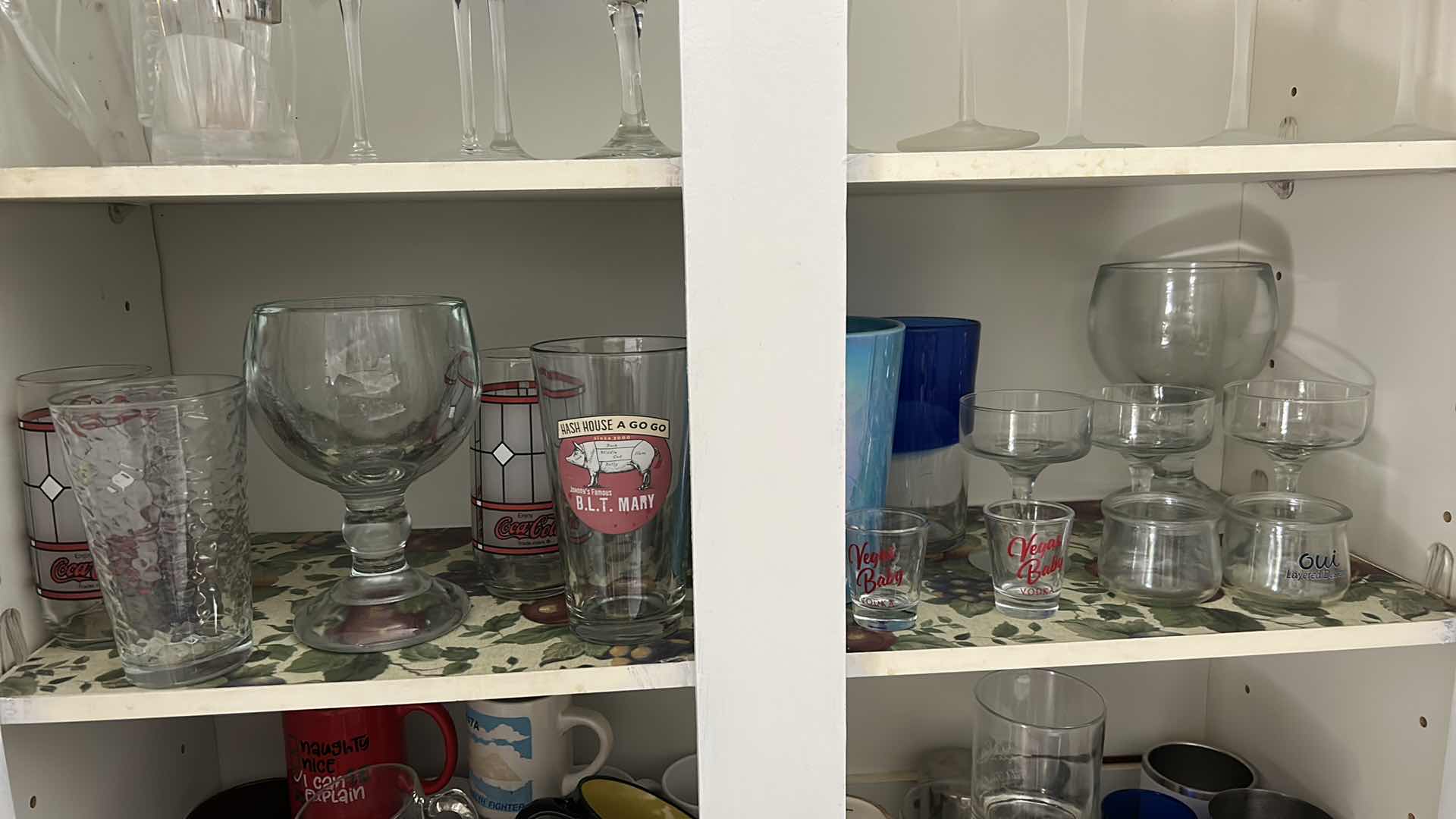 Photo 1 of CONTENTS OF CABINET