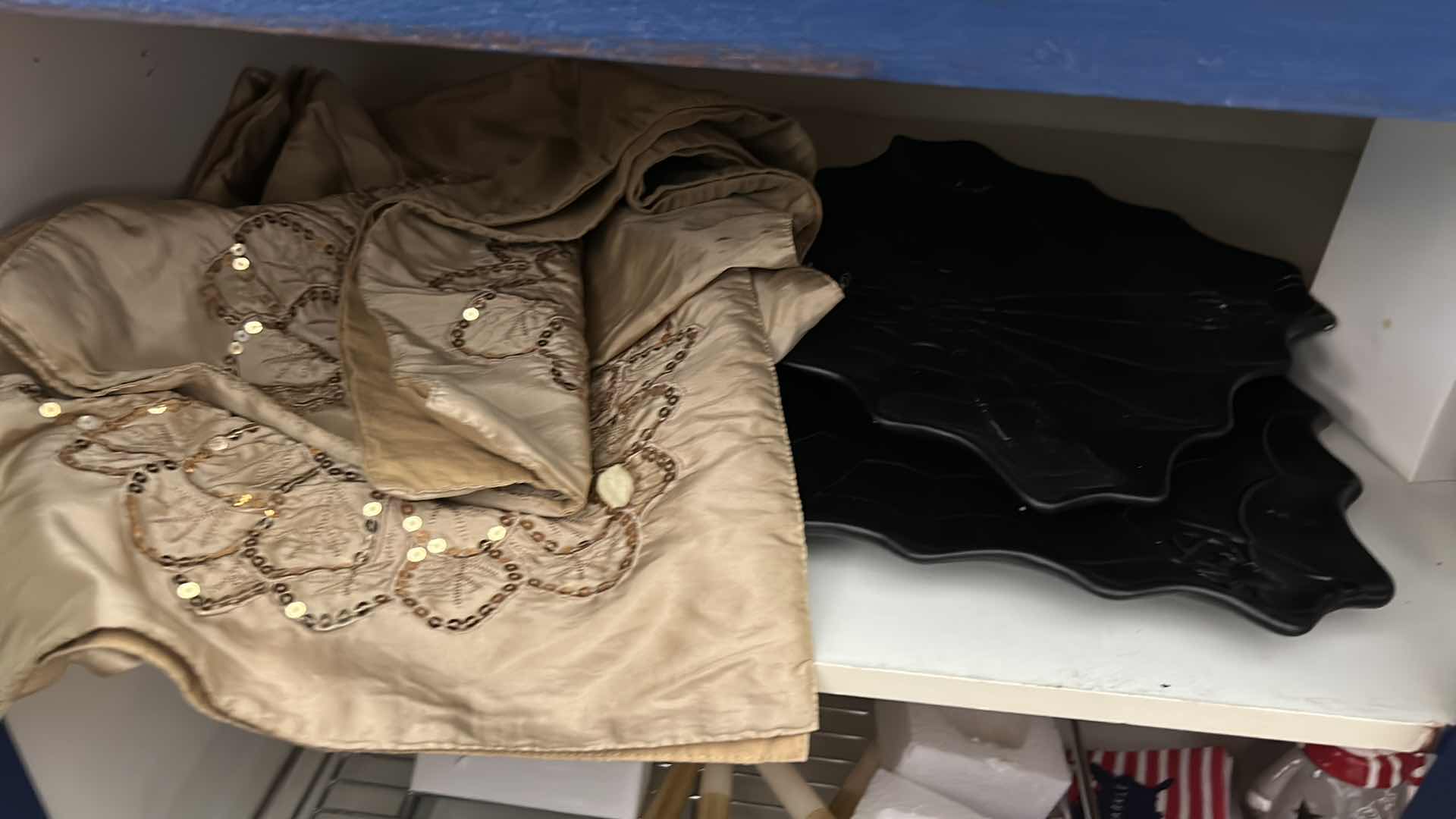 Photo 1 of CONTENTS OF CABINET