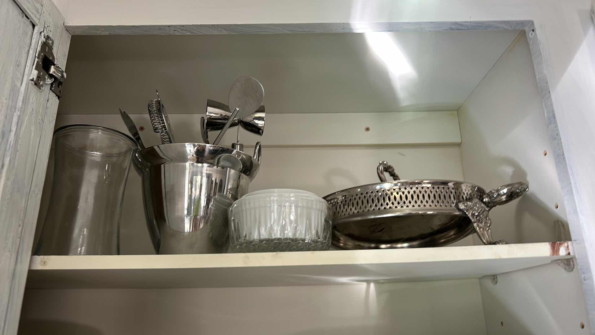 Photo 4 of CONTENTS OF CABINET