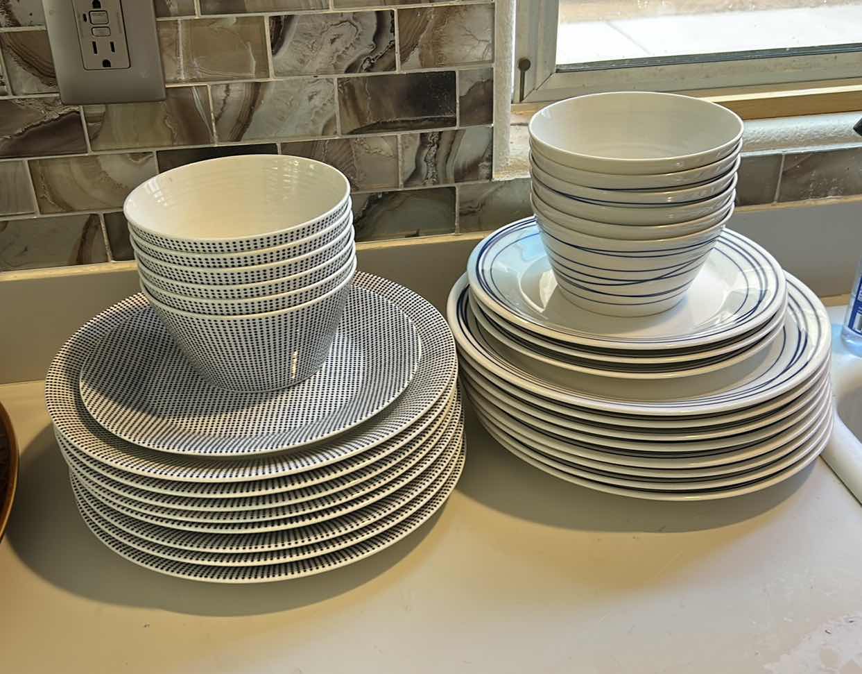 Photo 1 of 32 ROYAL DAULTON BLUE AND WHITE PLATES AND BOWLS