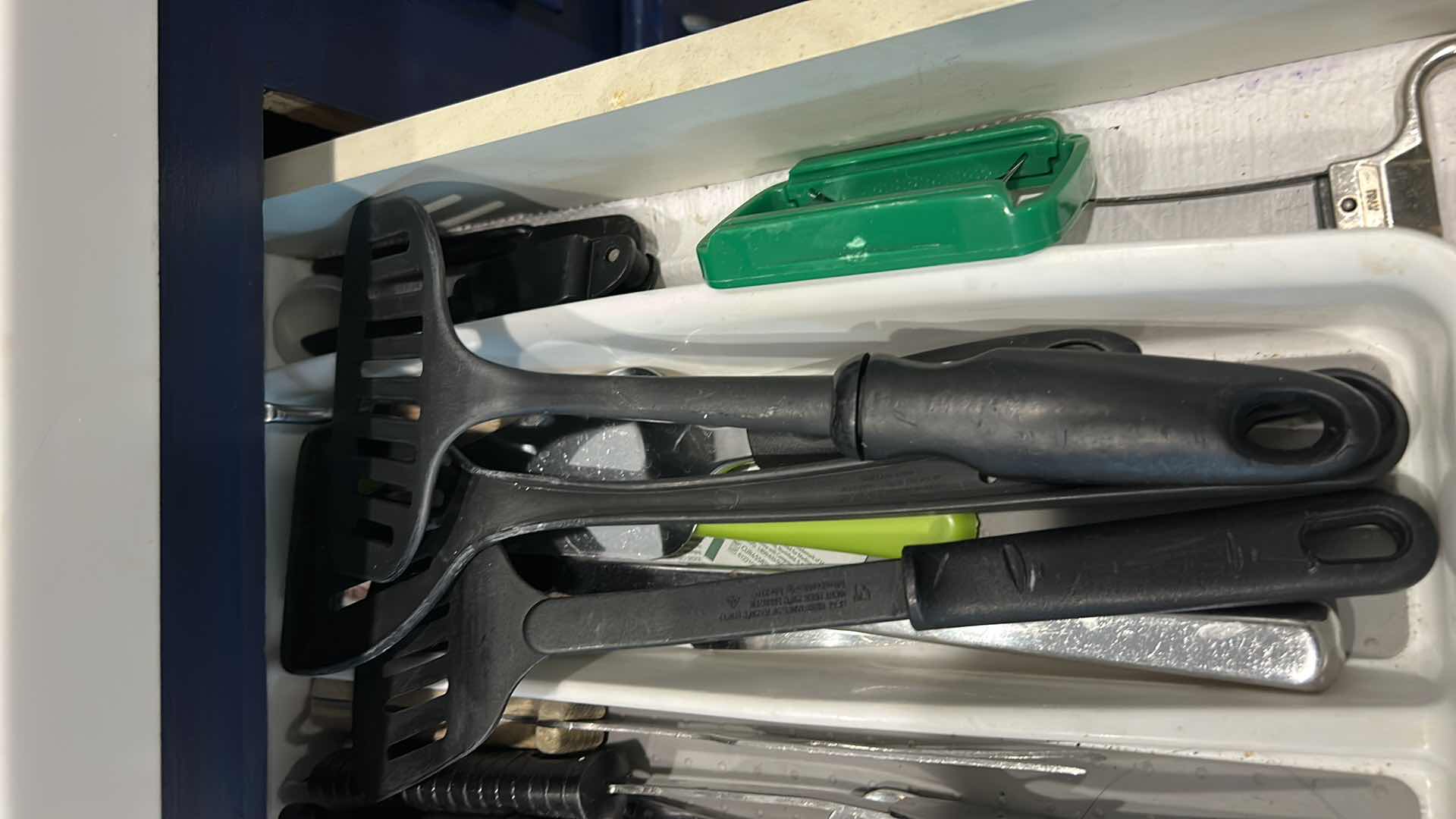 Photo 1 of CONTENTS OF DRAWER IN KITCHEN