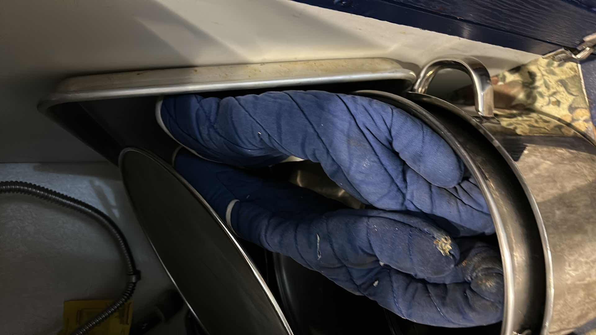 Photo 1 of CONTENTS OF CABINET IN KITCHEN / POTS AND PANS