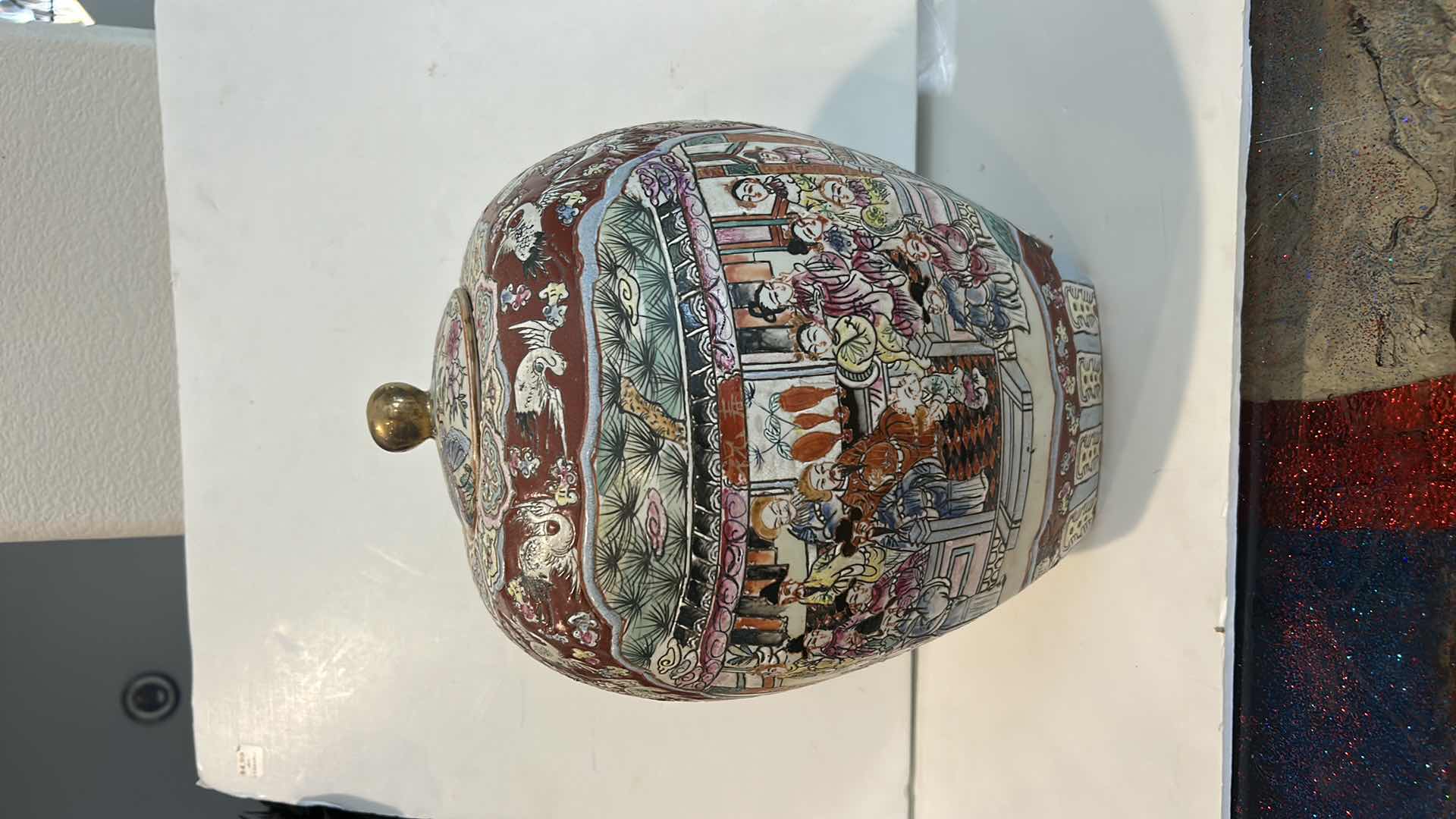 Photo 1 of ANTIQUE QING DYNASTY CHINESE FAMILLE ROSE MEDALLION PORCELAIN ENAMEL FIGURAL JAR H13” $300