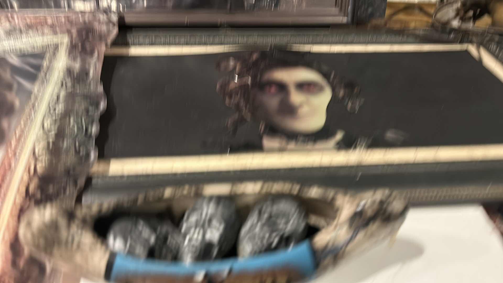 Photo 7 of HALLOWEEN DECOR