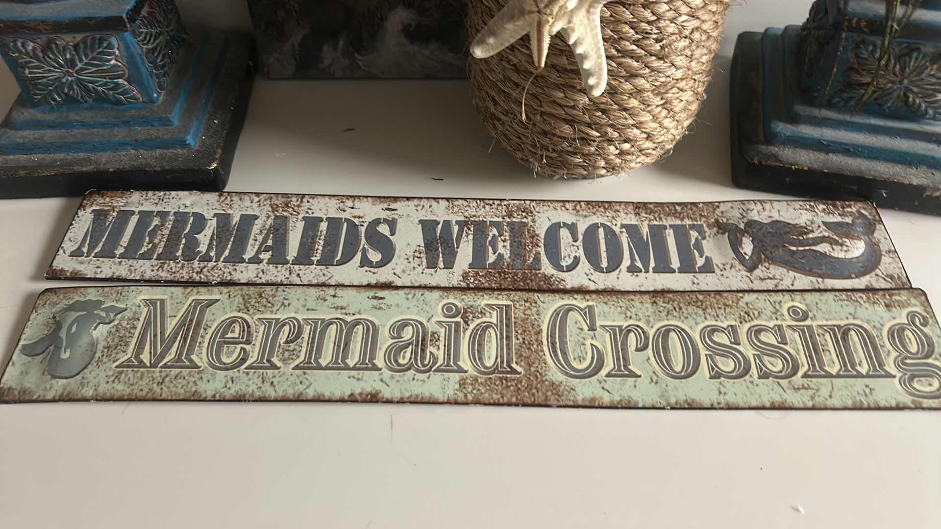 Photo 1 of MERMAID DECOR MERMAID WITH MOON LIGHTS UP WITH BATTERIES 11” x 15”