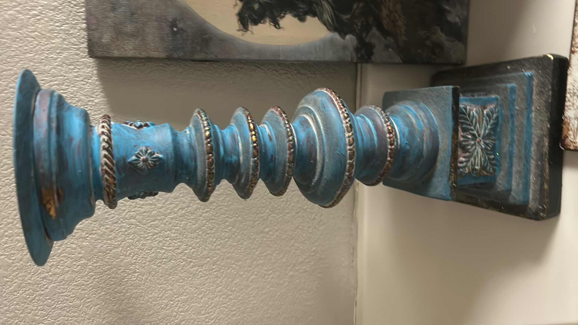 Photo 1 of MERMAID DECOR MERMAID WITH MOON LIGHTS UP WITH BATTERIES 11” x 15”