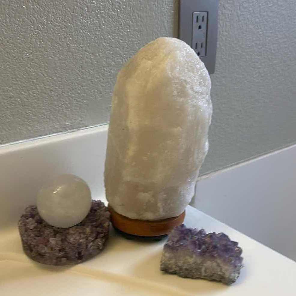 Photo 1 of CRYSTALS AND HIMALAYAN SALT LAMP H9”