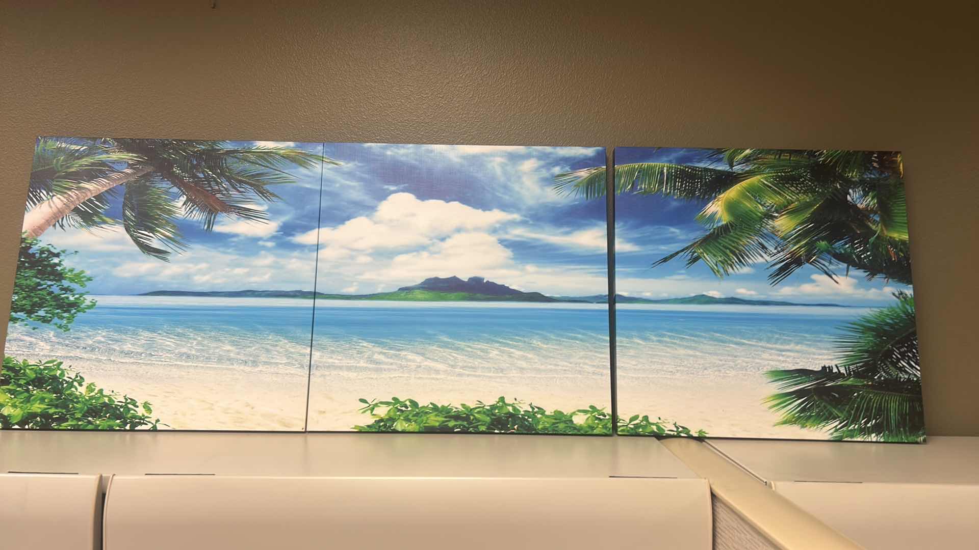 Photo 1 of 3 PC OCEAN THEMED ARTWORK ( EACH PC 19 1/2“ X 19 1/2“)