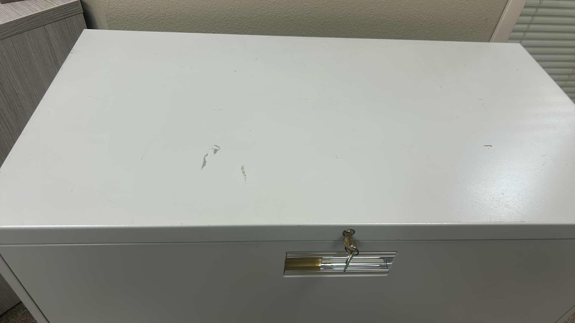 Photo 1 of 2 DRAWER METAL FILE CABINET 3’ x 19” x H28 1/2”