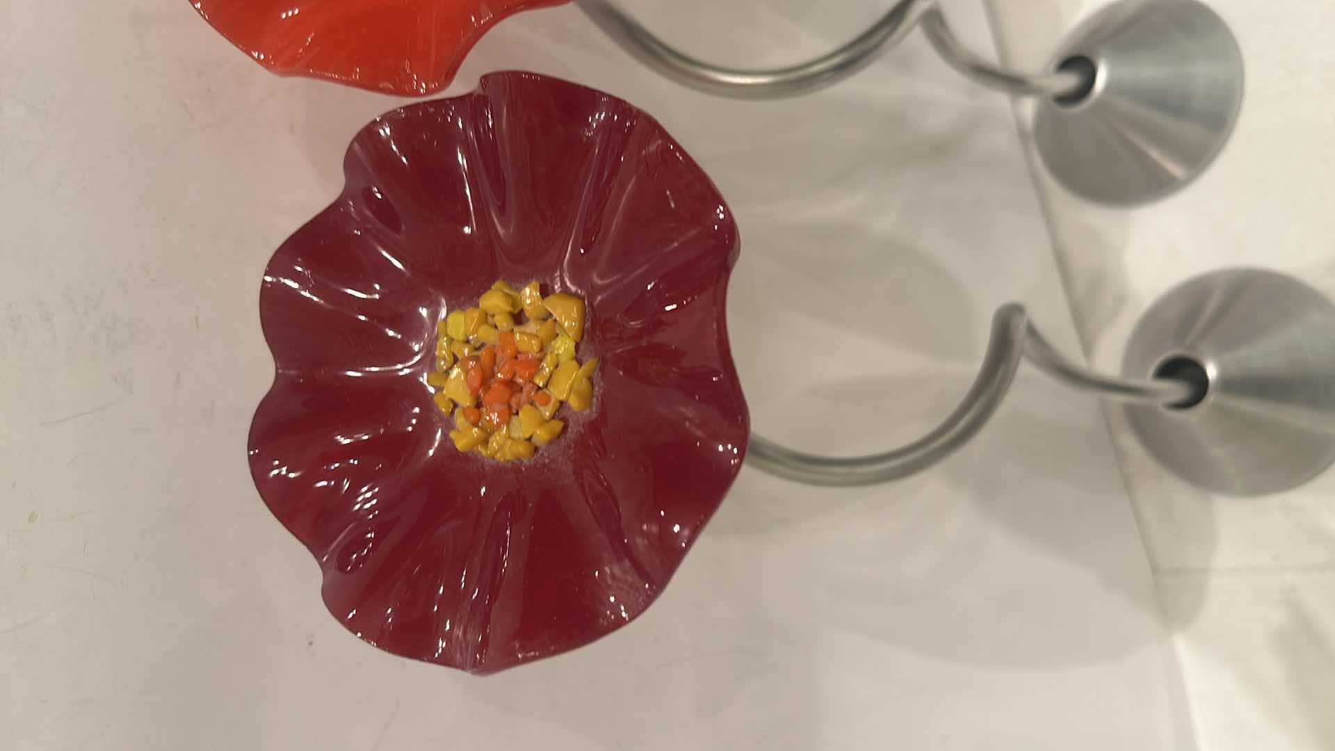 Photo 1 of 3 ART GLASS FLOWERS H17”