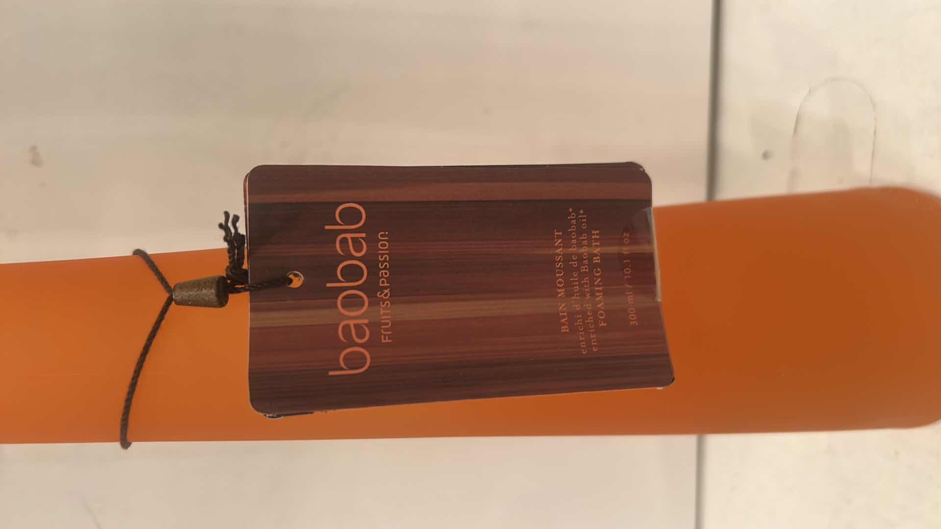 Photo 1 of BAOBAB FRUITS AND PASSION BAIN MOUSSANT