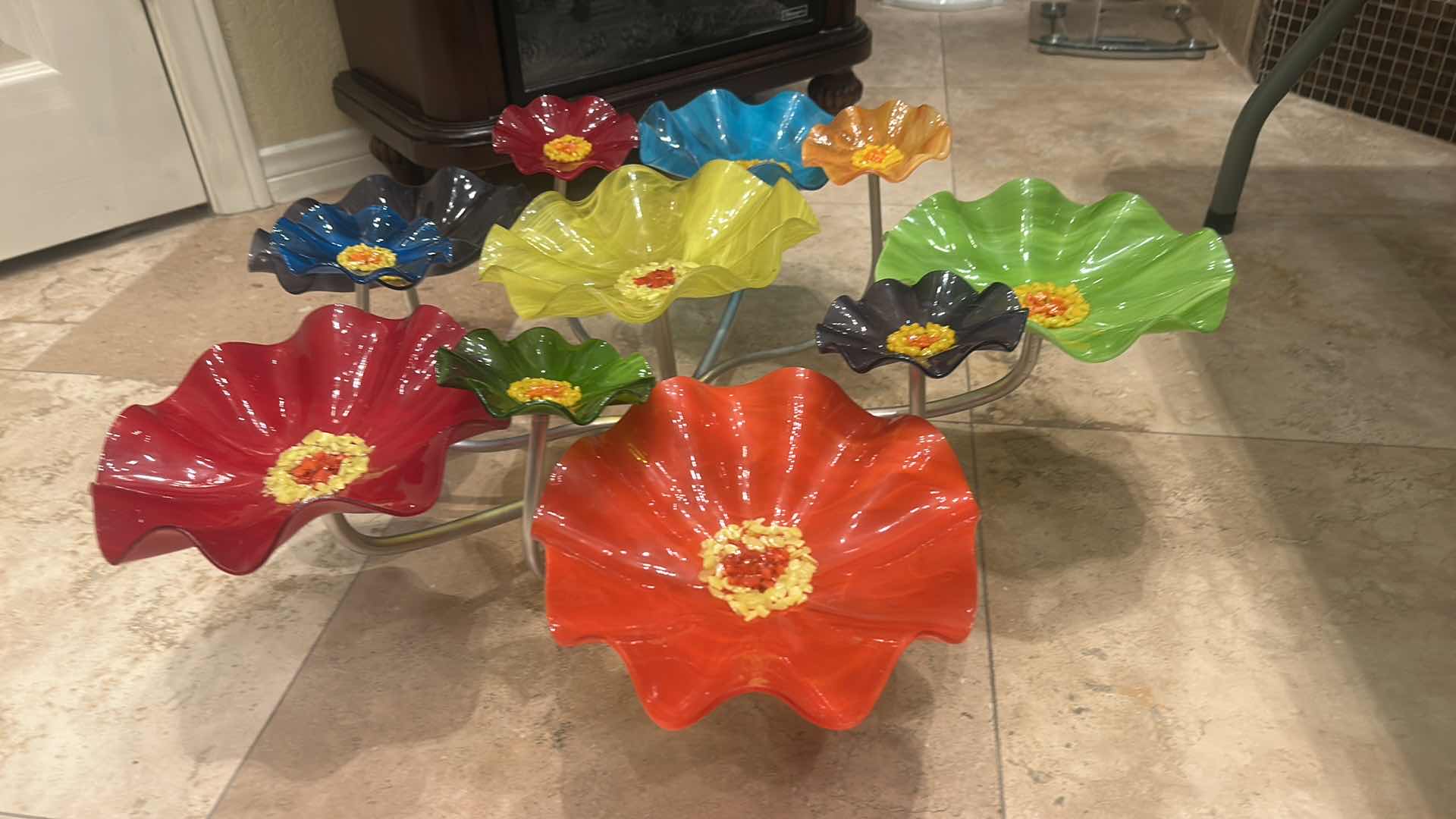 Photo 1 of ART GLASS FLORAL SCULPTURE. 30“ x H10 1/2“