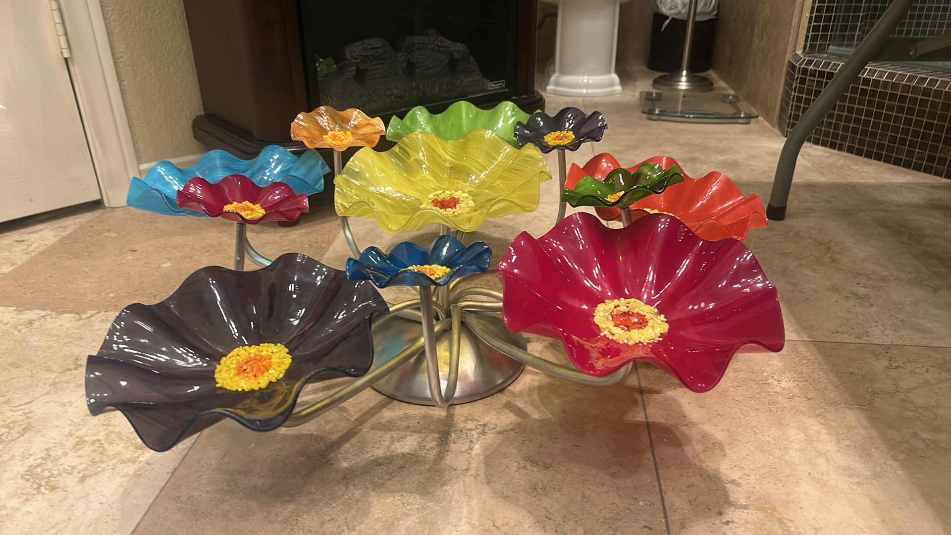 Photo 1 of ART GLASS FLORAL SCULPTURE. 30“ x H10 1/2“