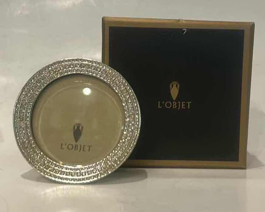 Photo 1 of L”OBJET MINI PICTURE FRAME H2.5”