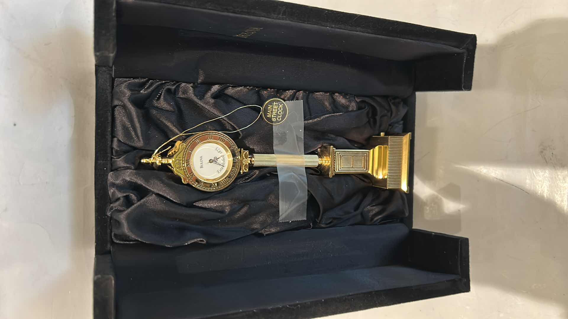 Photo 1 of BULUVA MINIATURE MAIN STREET CLOCK H6.5”