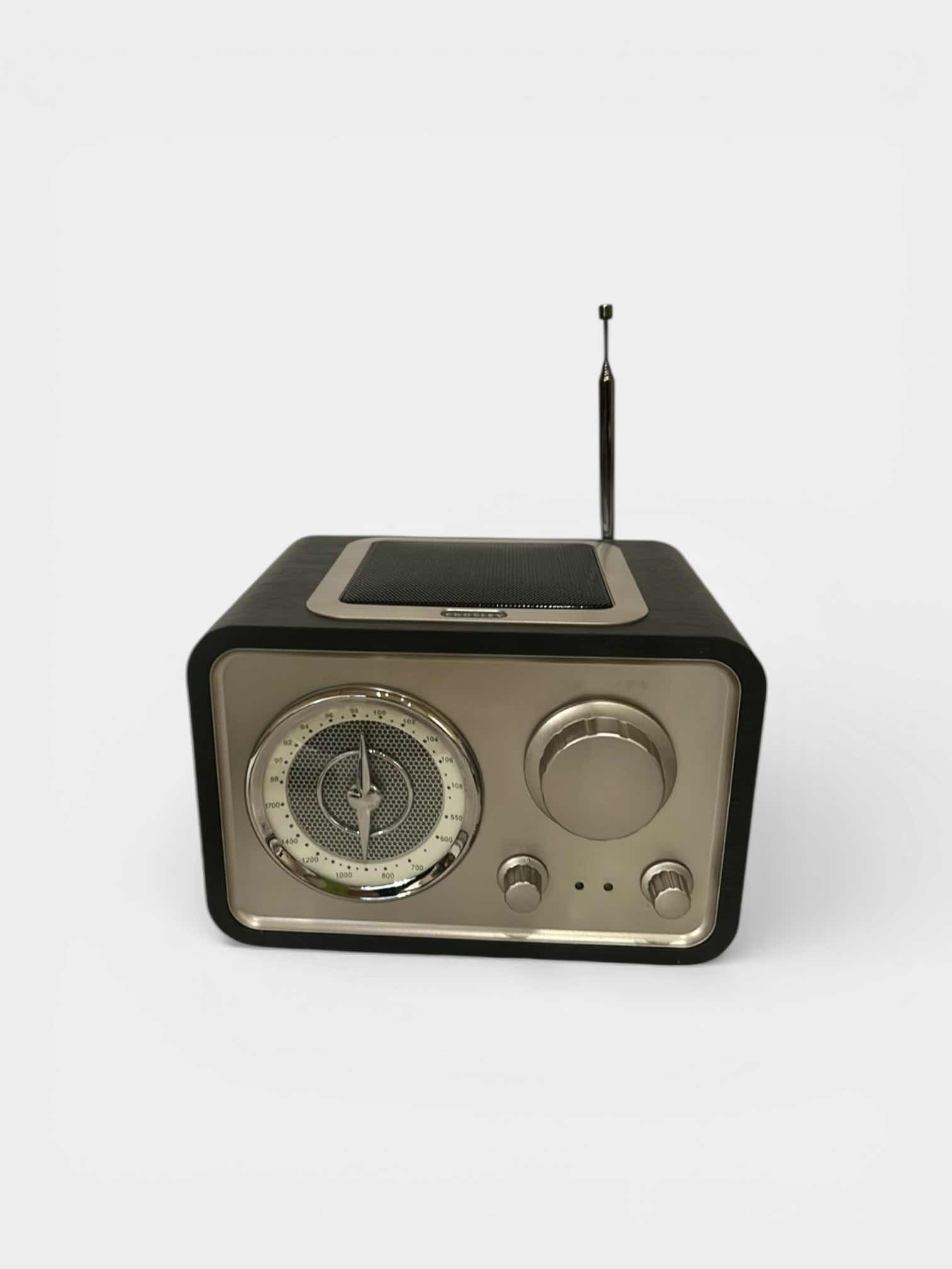 Photo 1 of CROSLEY RADIO