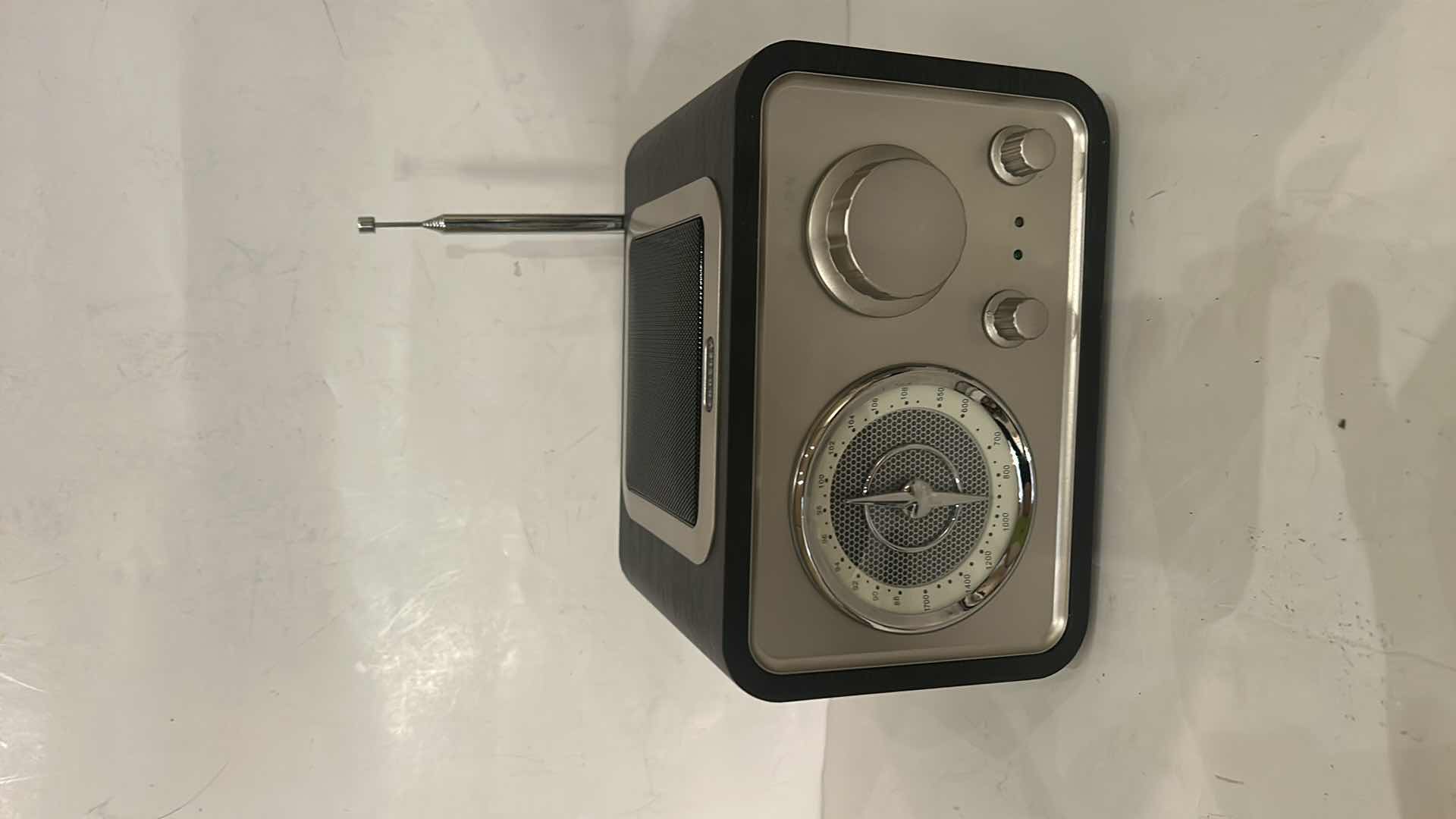 Photo 1 of CROSLEY RADIO