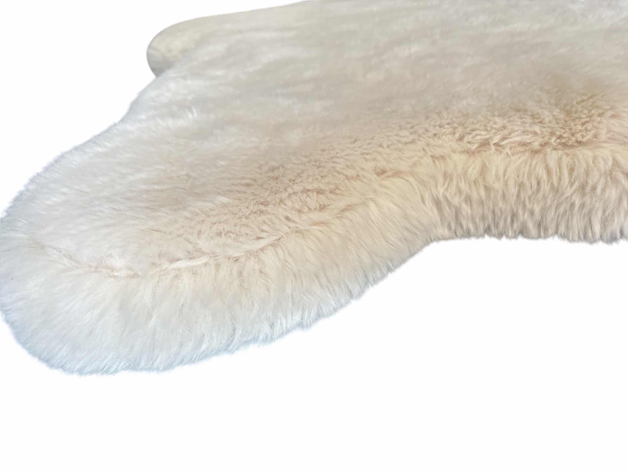 Photo 1 of FAUX FUR DOG BED FLAT 39”X42”