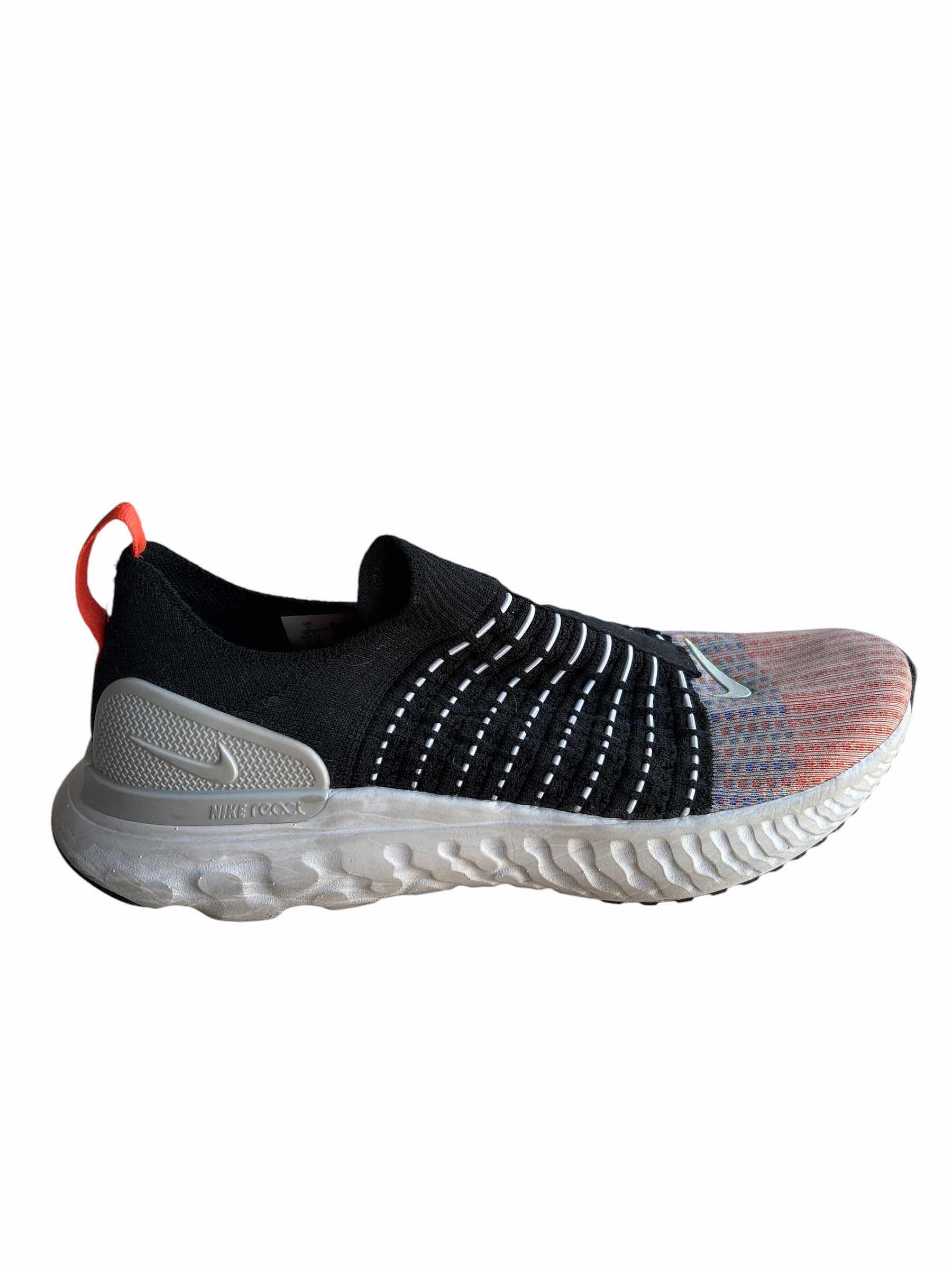 Photo 1 of NIKE REACT PHANTOM RUN FLYNIT 2 BLACK TEAM ORANGE SIZE 7