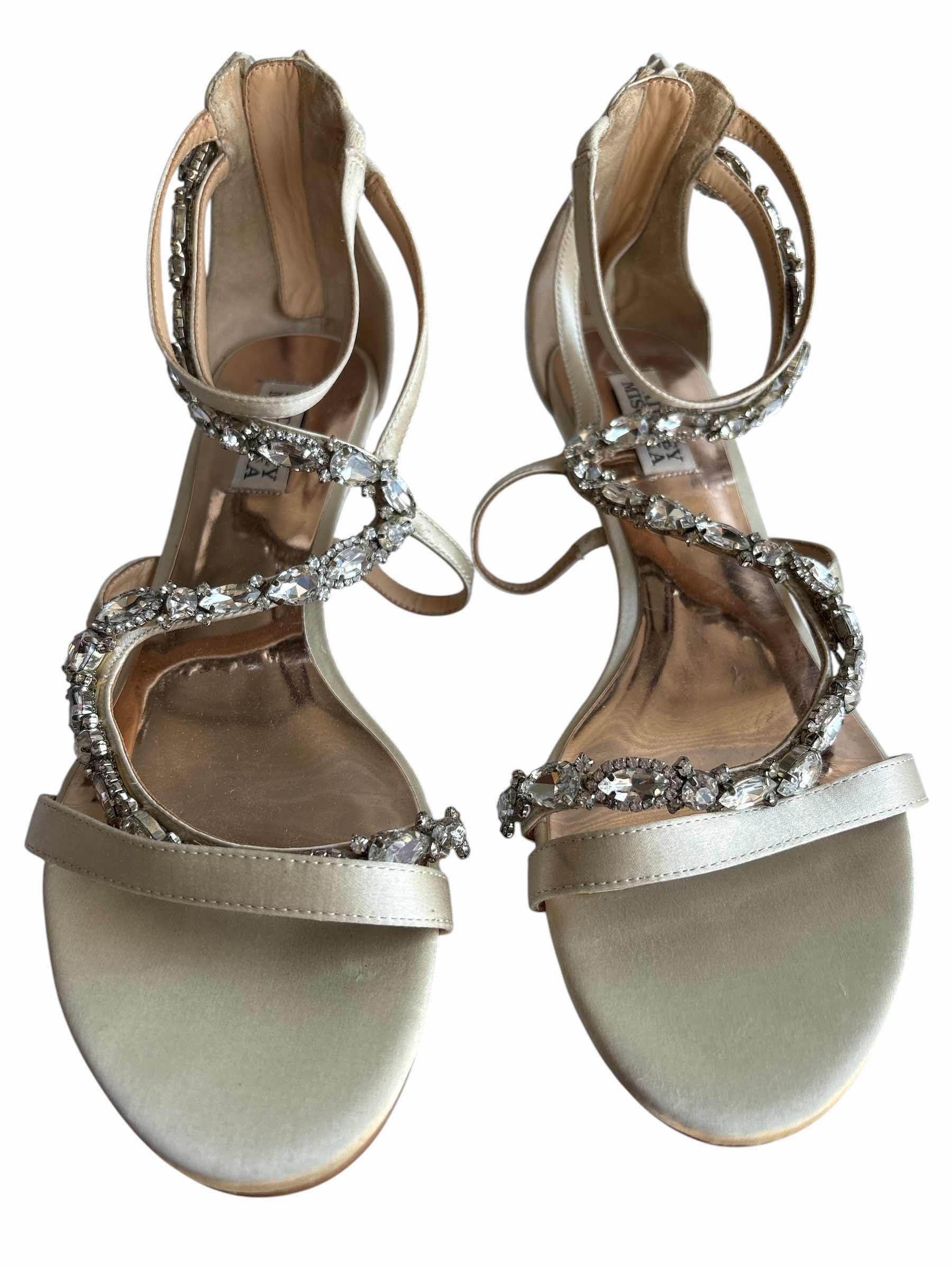 Photo 1 of BADGLEY MISCHKA BRIDAL SMALL WEDGE IVORY W RHINESTONES SHOES NO SIZE- ESTIMATED TO BE SIZE 9