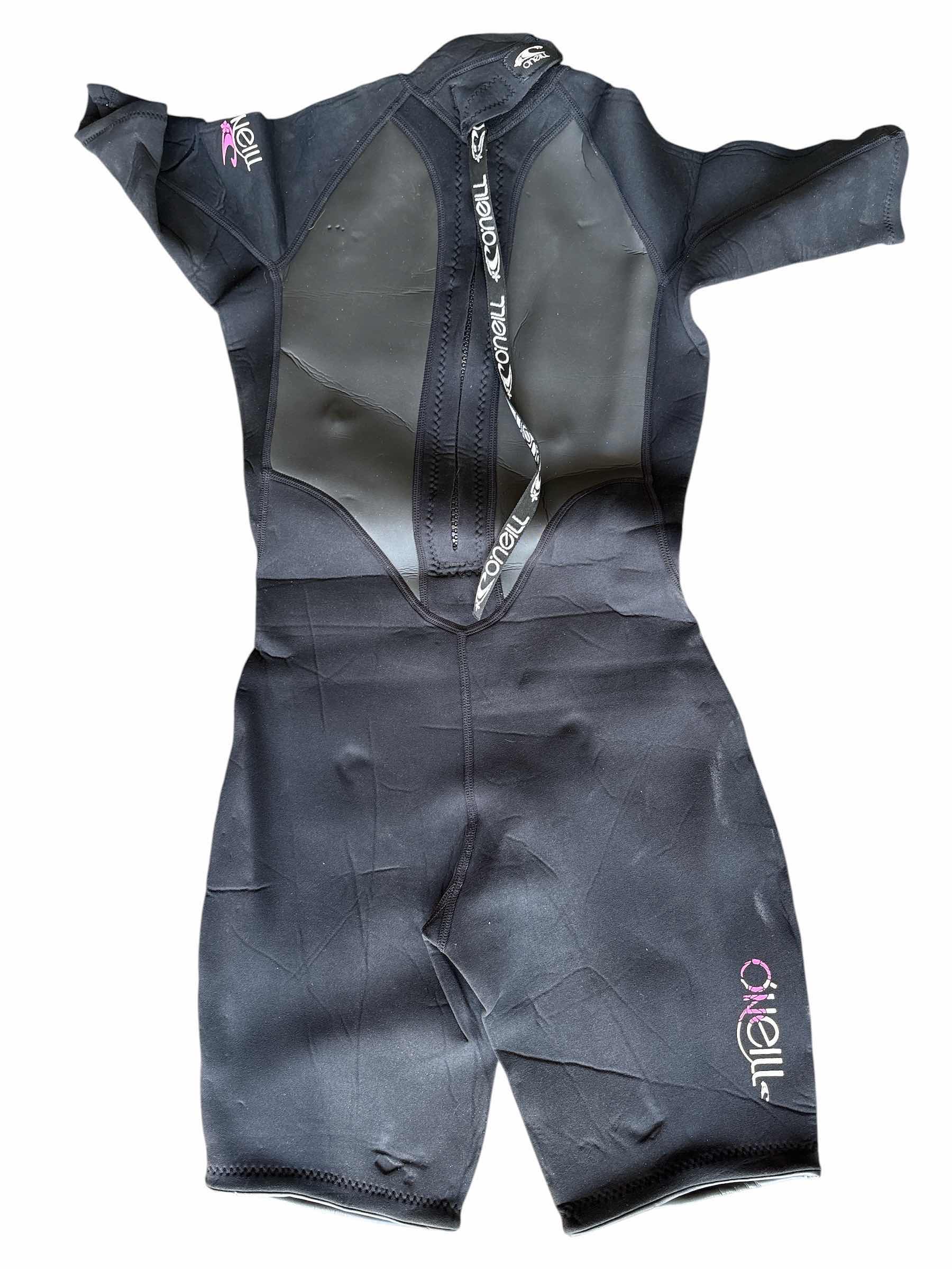 View 1 of BLACK O’NEILL WOMENS REACTOR BACK ZIP SHORT SLEEVE WATER SUIT W PINK LOGOS SIZE 10