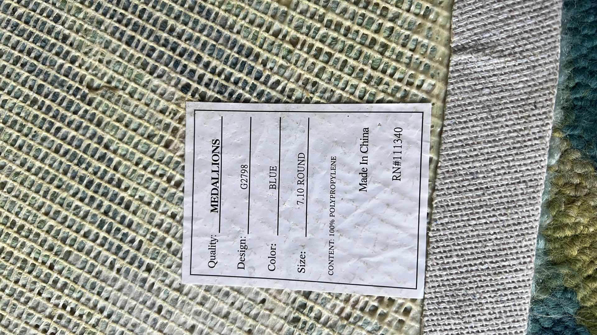 Photo 1 of 92" ROUND TROPICAL FLORAL AREA RUG